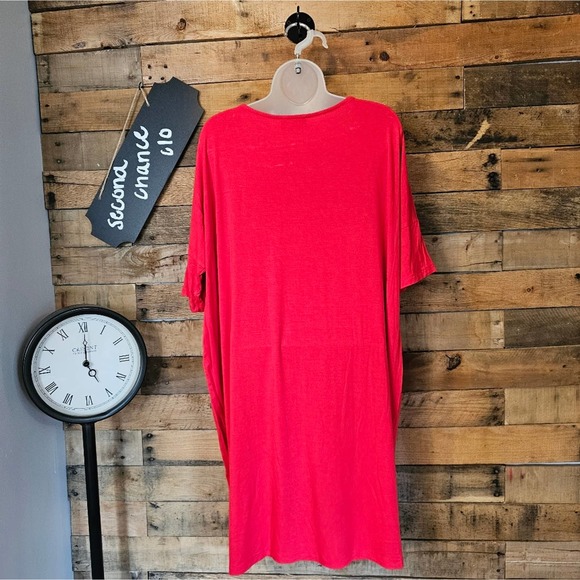 SALE-Everly women's red simple red dress shirt size large - Picture 8 of 10